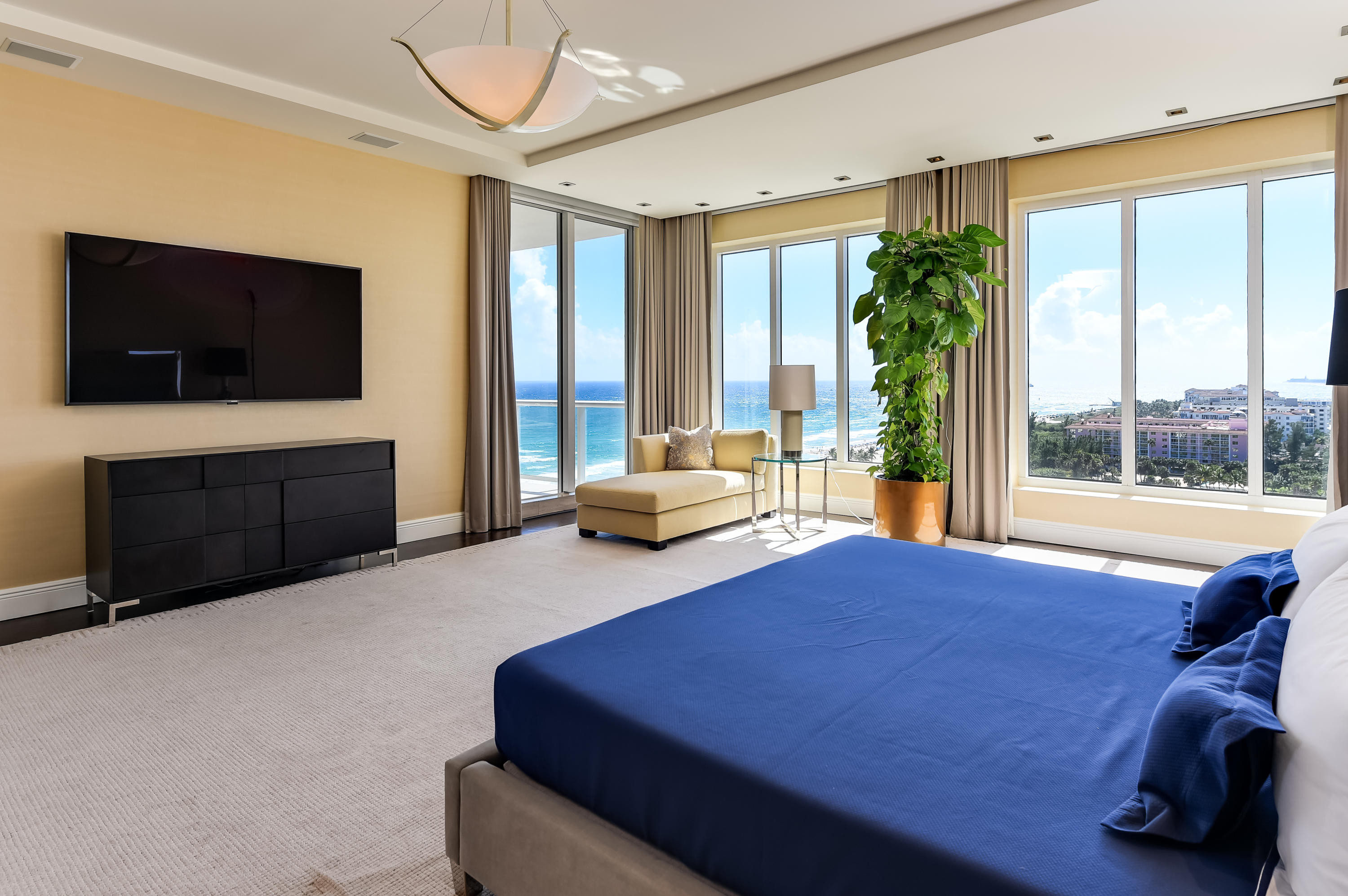 The Ritz-Carlton Residences - Residential