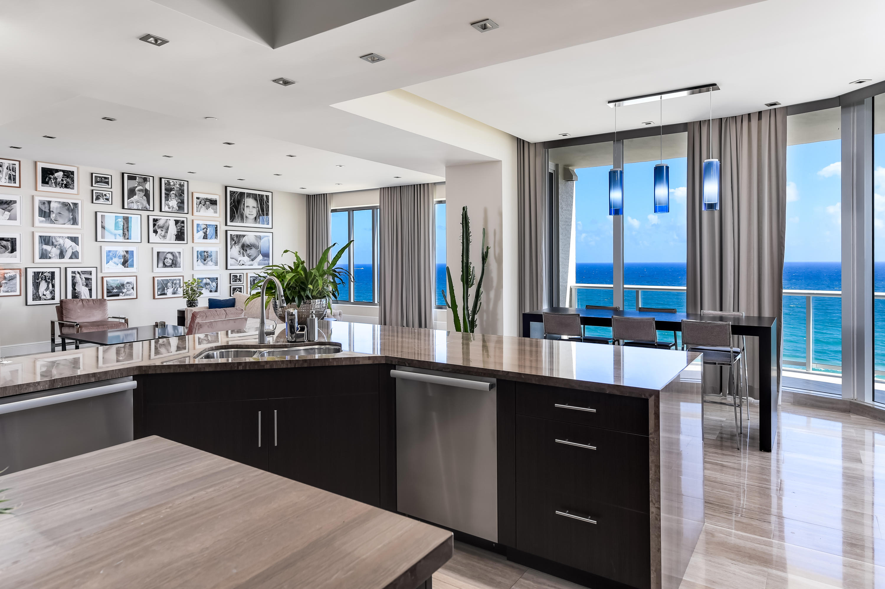 The Ritz-Carlton Residences - Residential