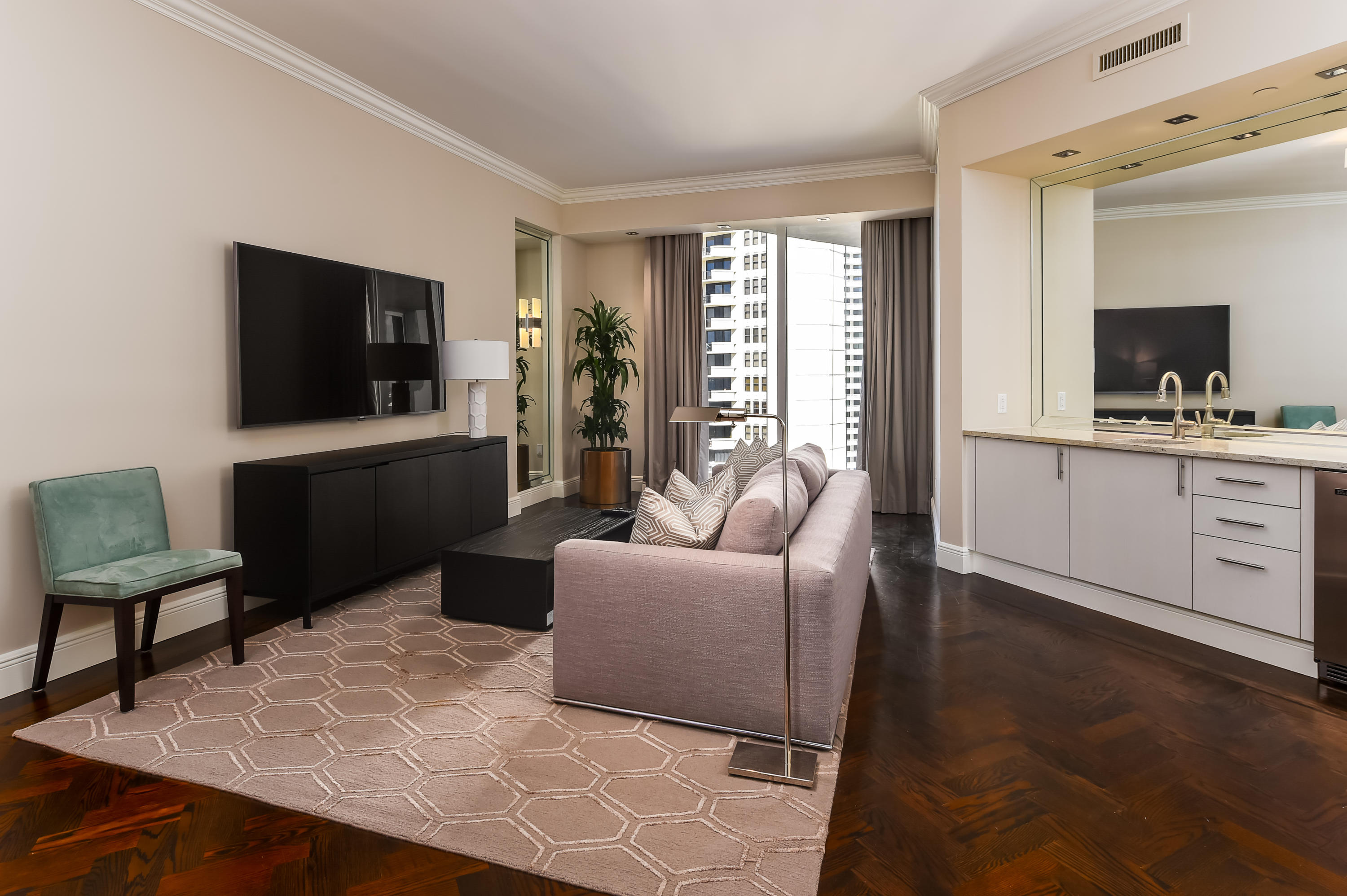 The Ritz-Carlton Residences - Residential