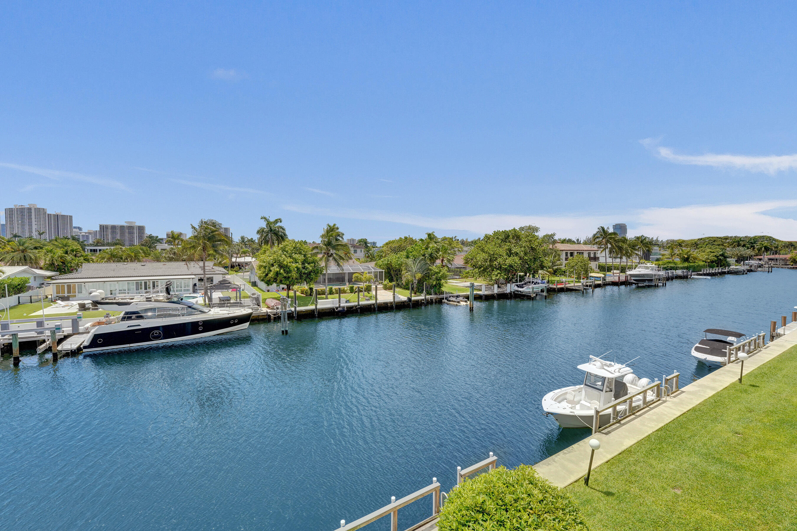 ISLE OF PARADISE CO-OP F - Residential