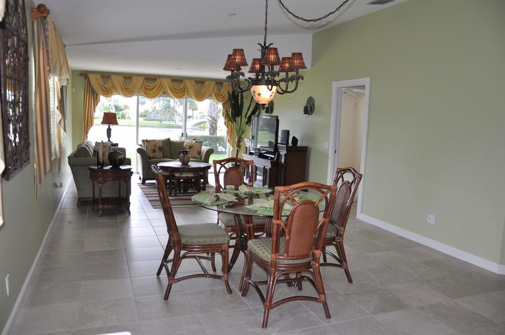 Villagwalk of Wellington - Residential