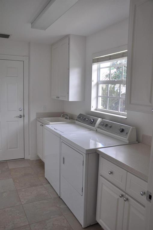 Villagwalk of Wellington - Residential