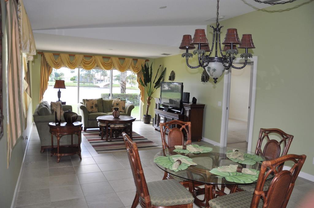 Villagwalk of Wellington - Residential