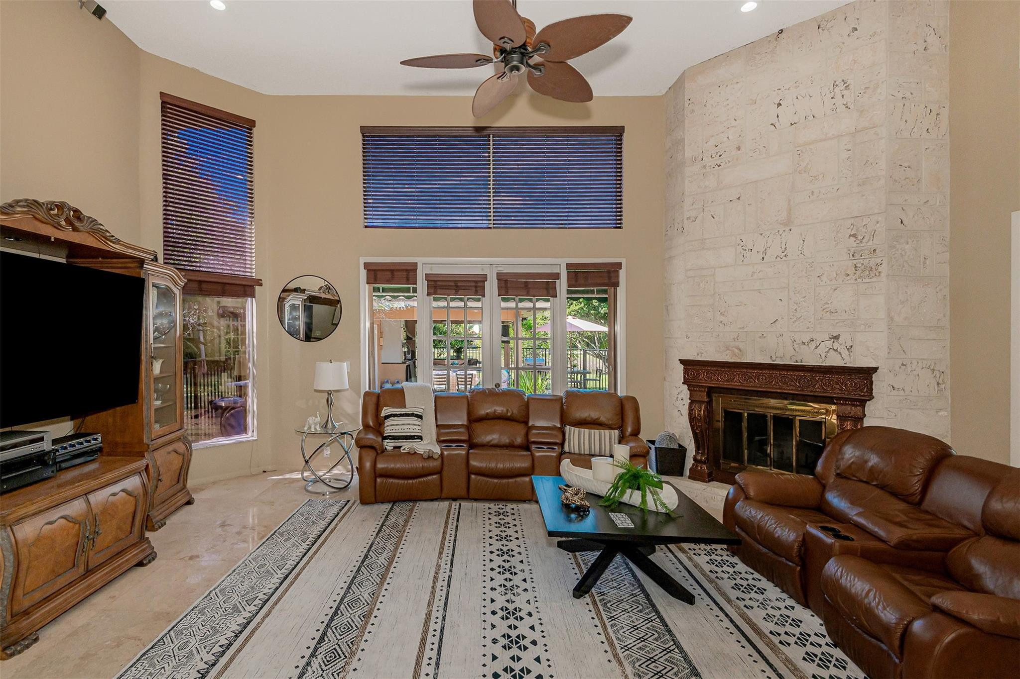 Davie Whispering Pines - Residential