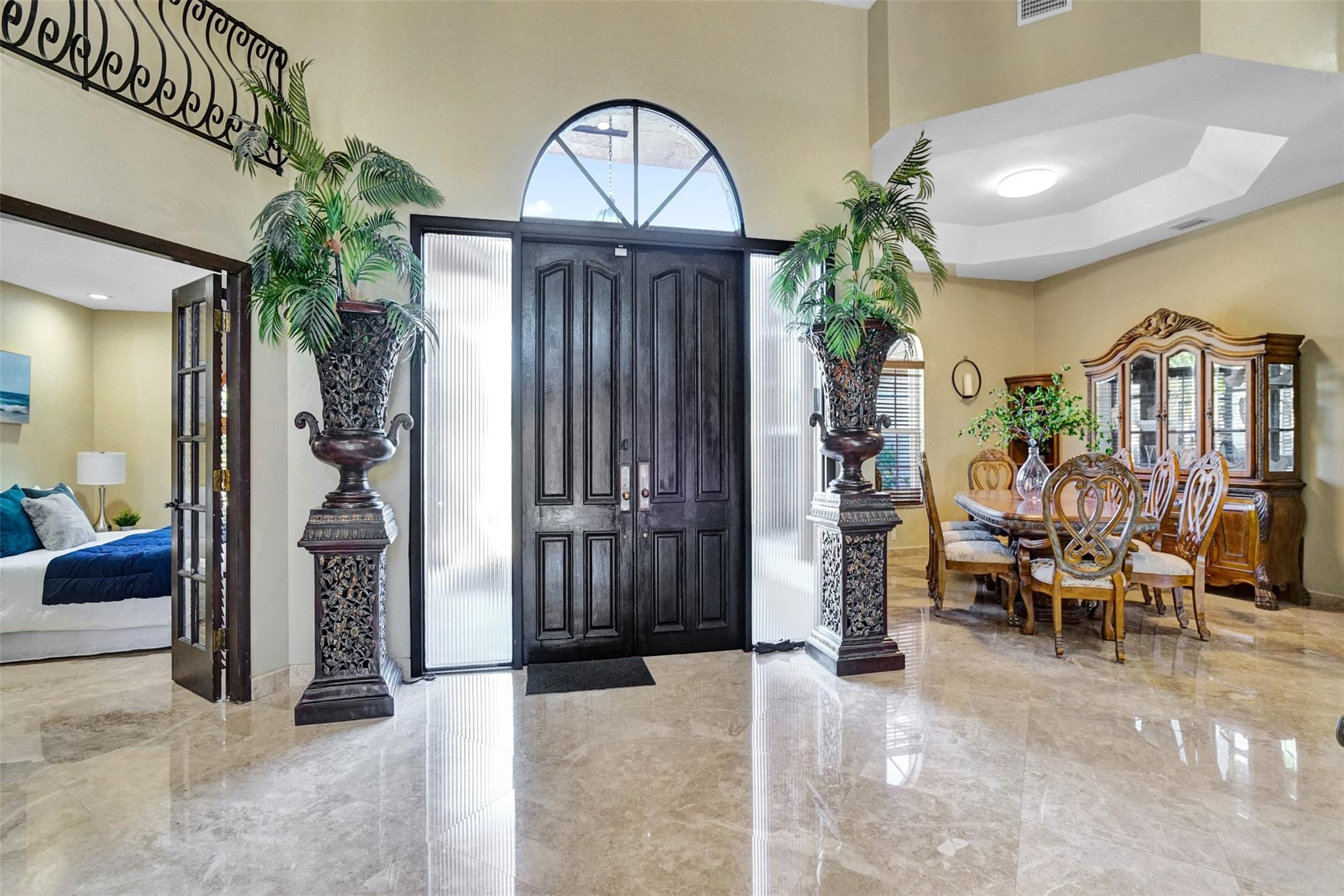 Davie Whispering Pines - Residential