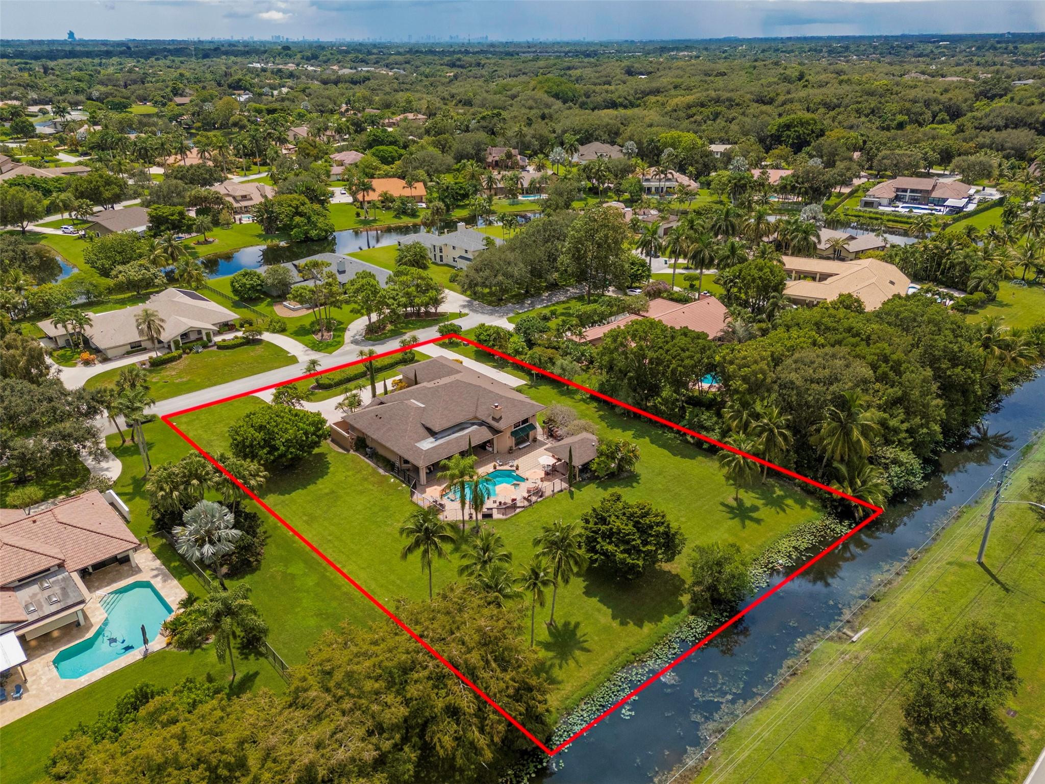 Davie Whispering Pines - Residential