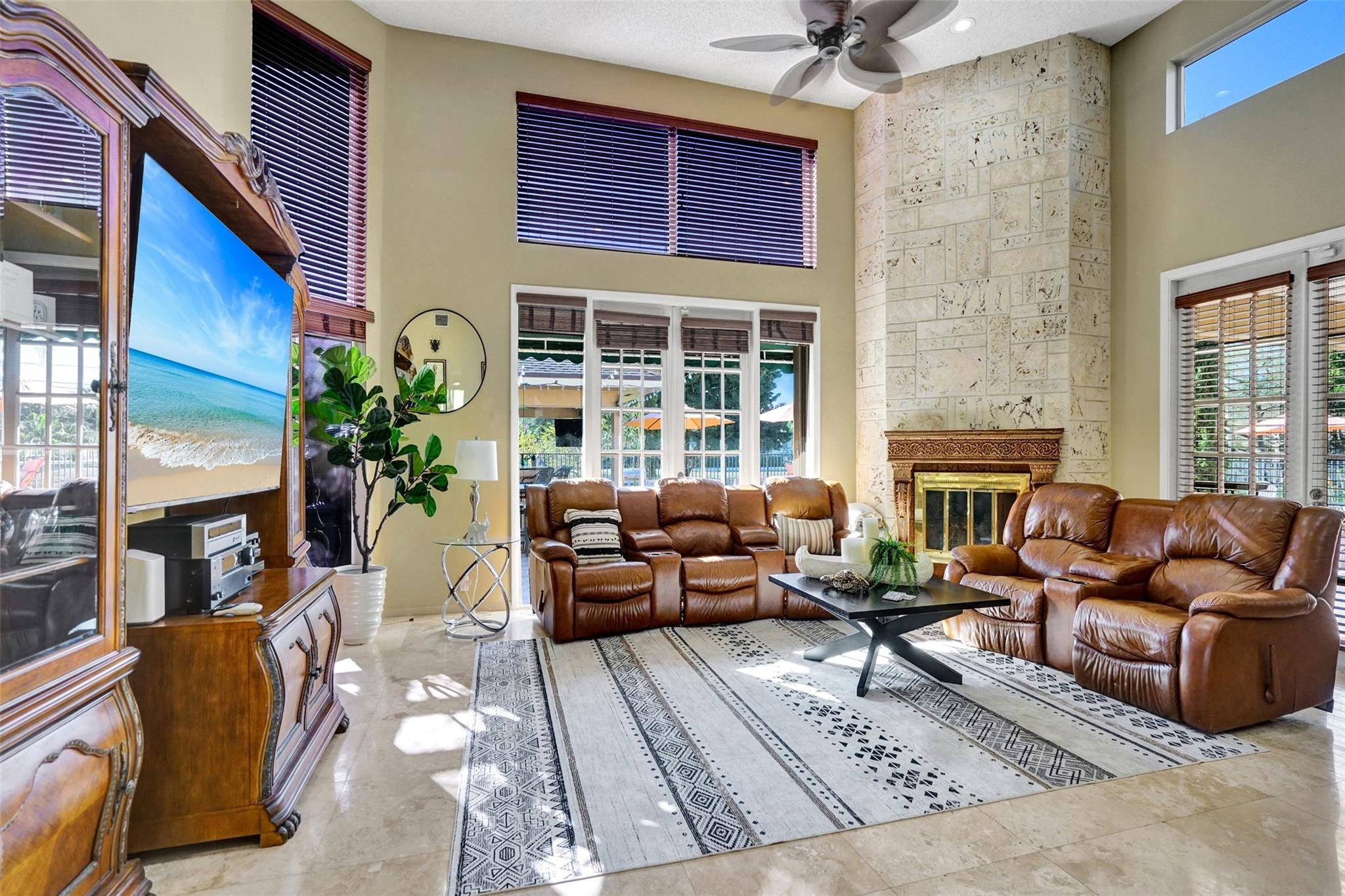 Davie Whispering Pines - Residential