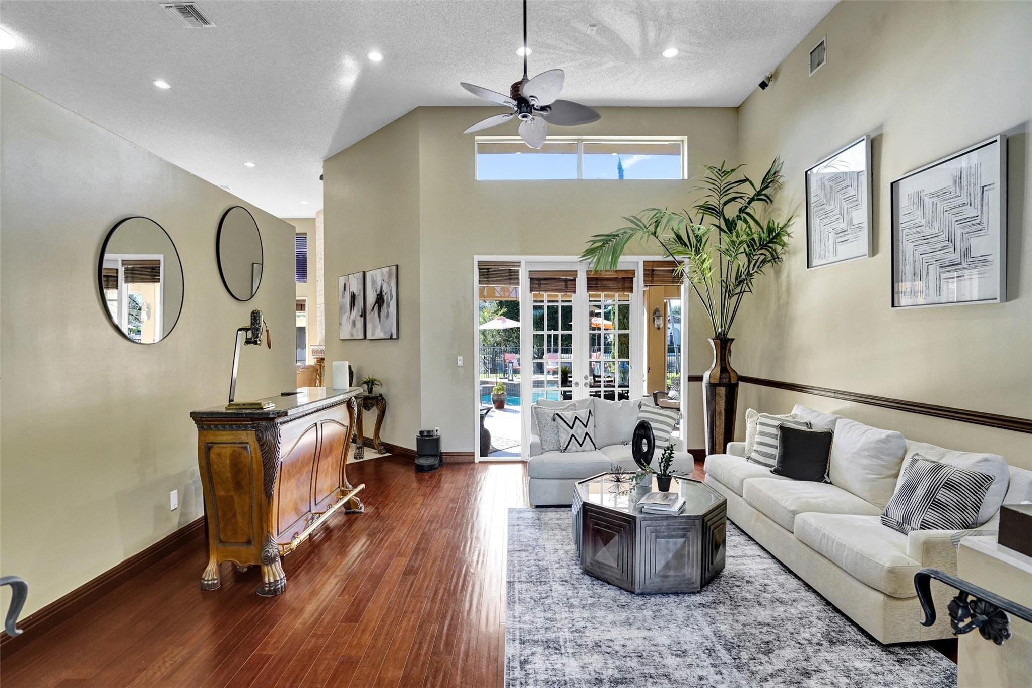 Davie Whispering Pines - Residential