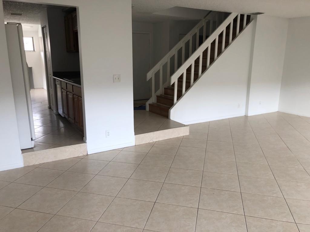 834 NW 82nd Ave 834