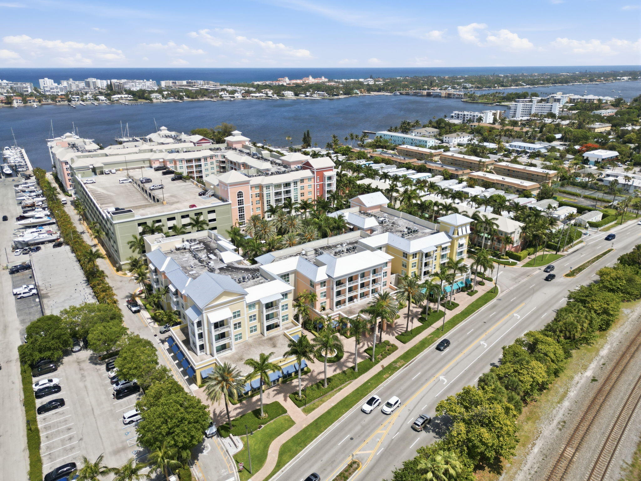 MOORINGS AT LANTANA CONDO 1 - Residential