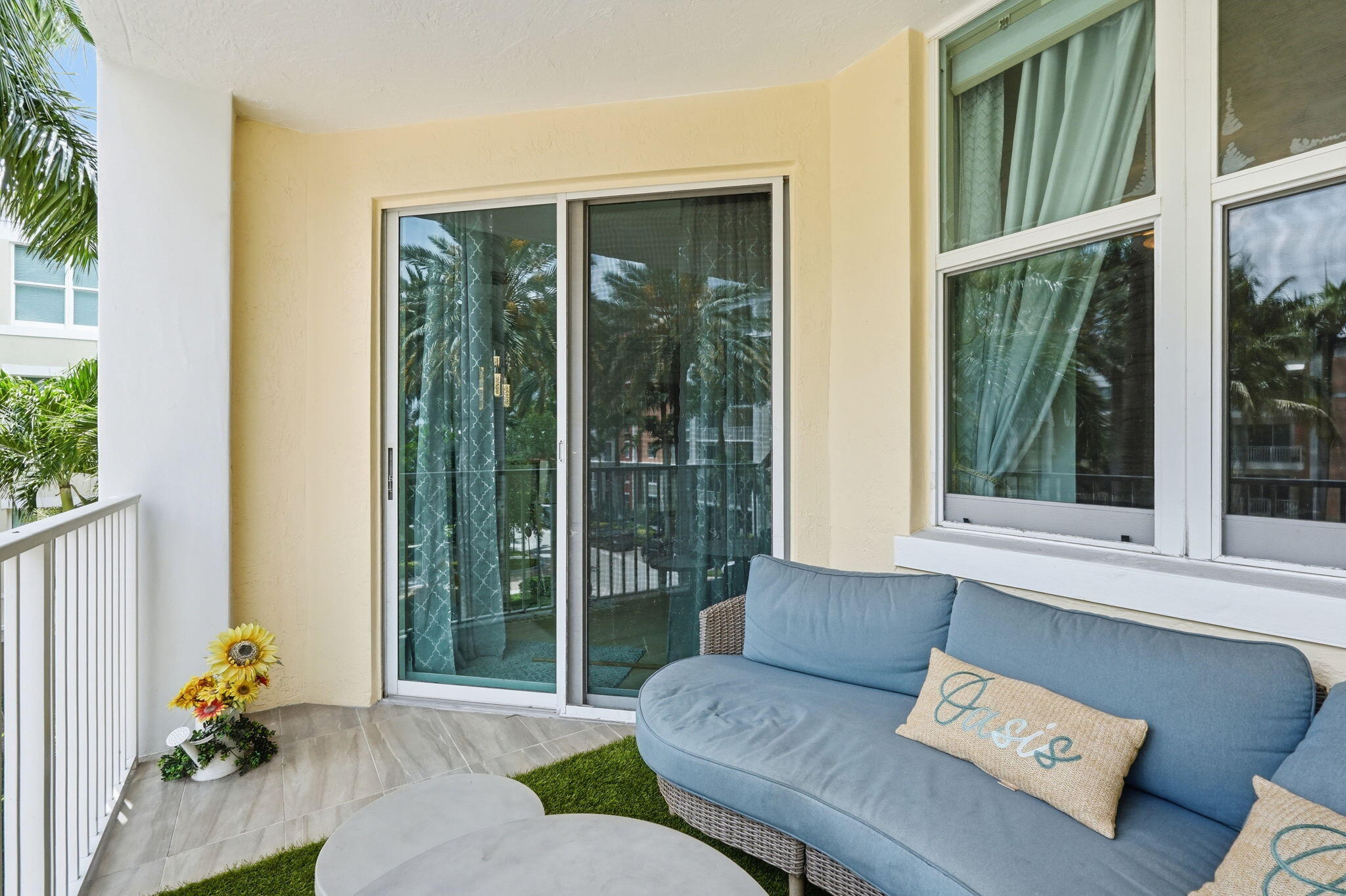 MOORINGS AT LANTANA CONDO 1 - Residential