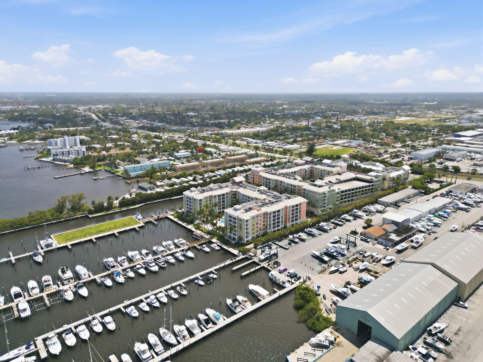 MOORINGS AT LANTANA CONDO 1 - Residential