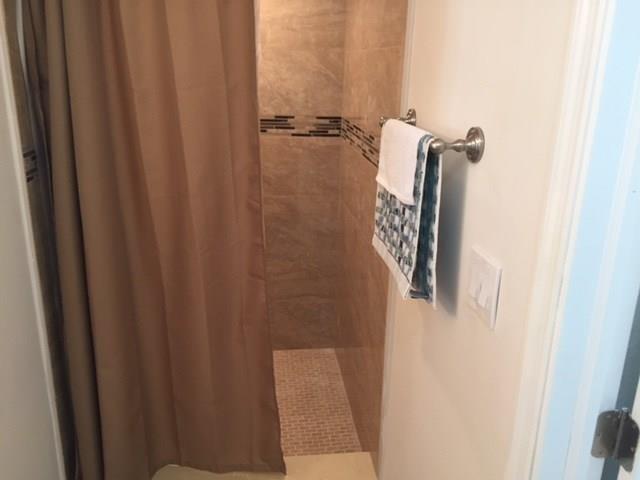 Brookfield Square Condo - Residential Lease