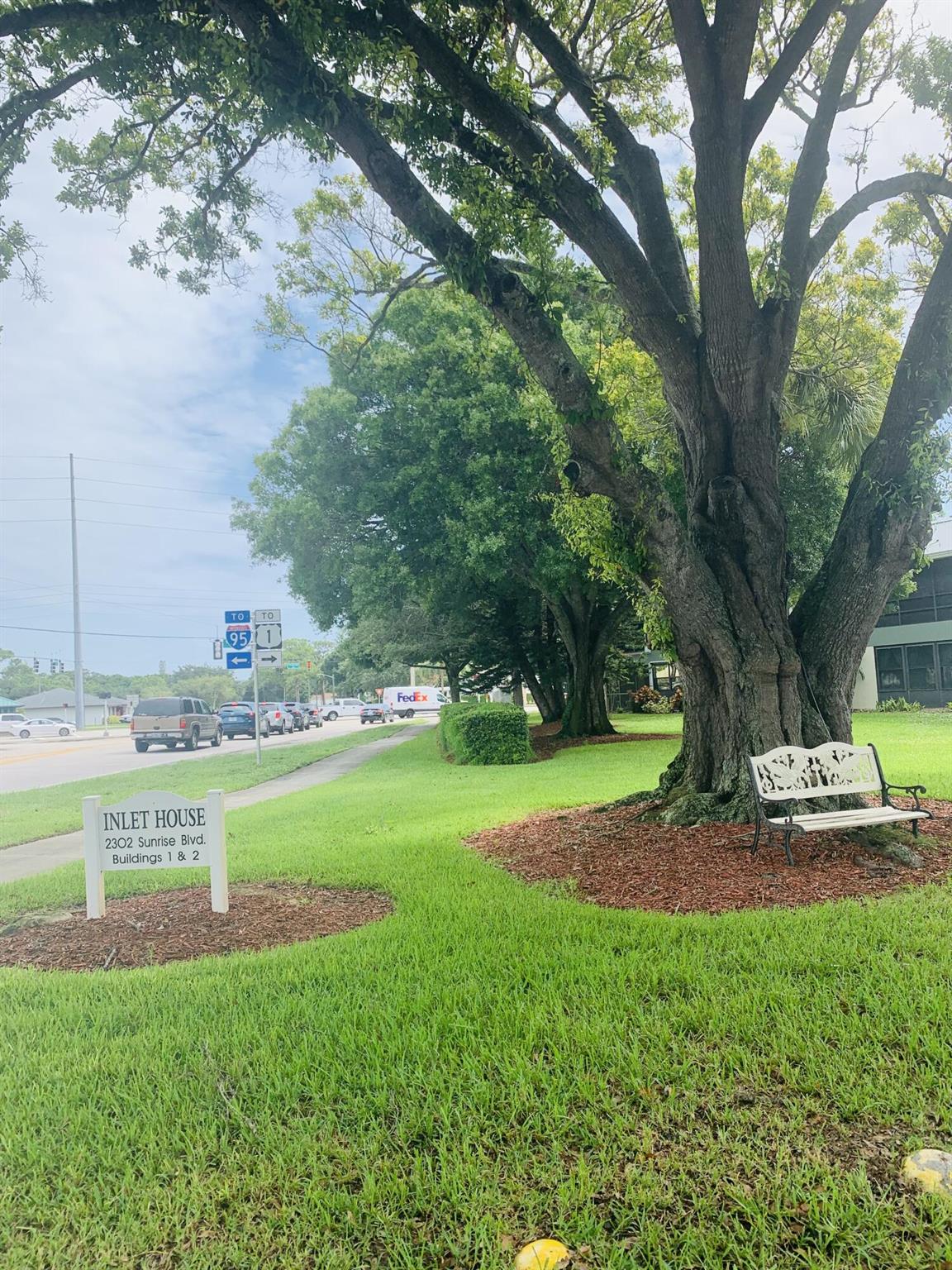 INLET HOUSE CONDOMINIUM - Residential