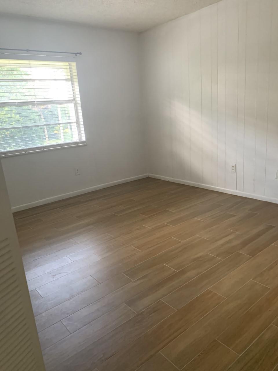 INLET HOUSE CONDOMINIUM - Residential