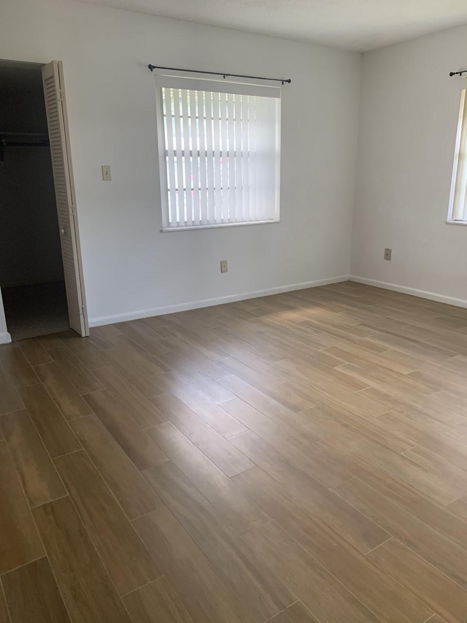 INLET HOUSE CONDOMINIUM - Residential