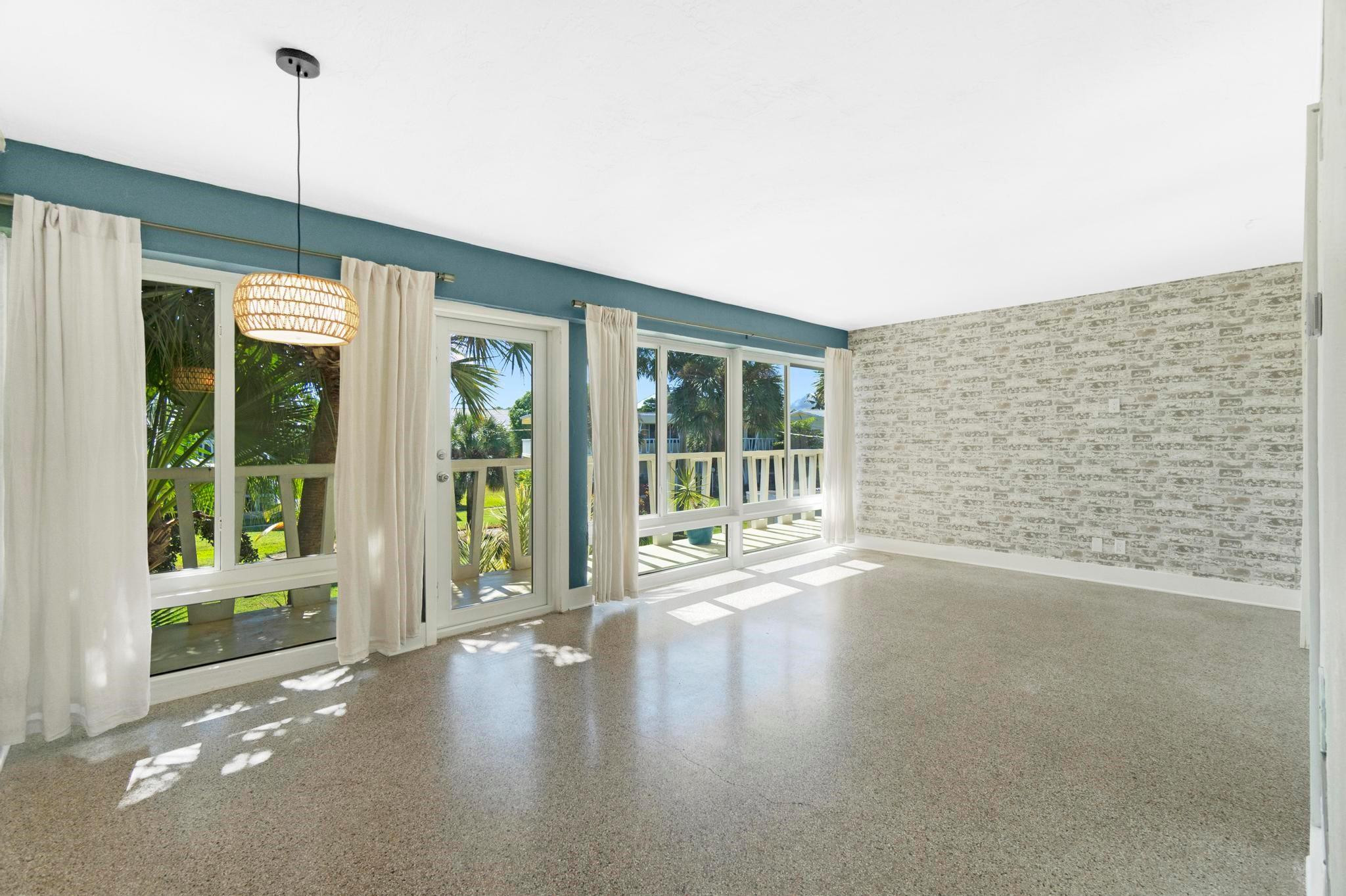 Lighthouse Bay Condo - Residential Lease