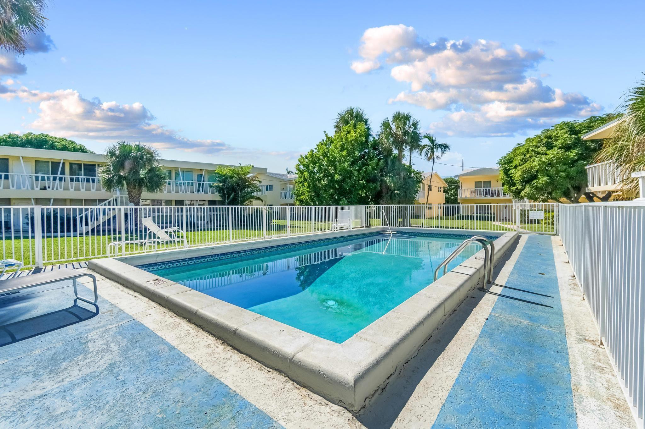 Lighthouse Bay Condo - Residential Lease