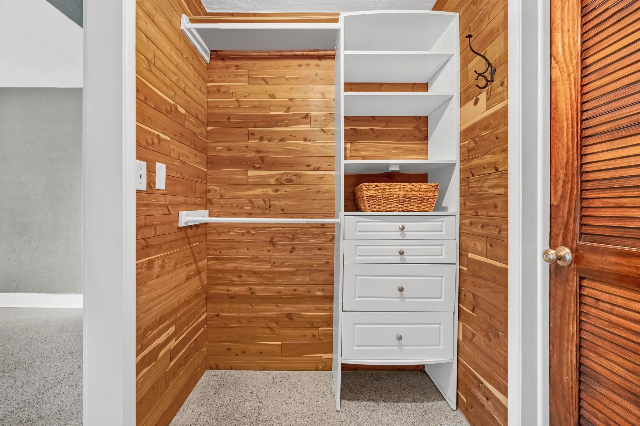 Lighthouse Bay Condo - Residential Lease