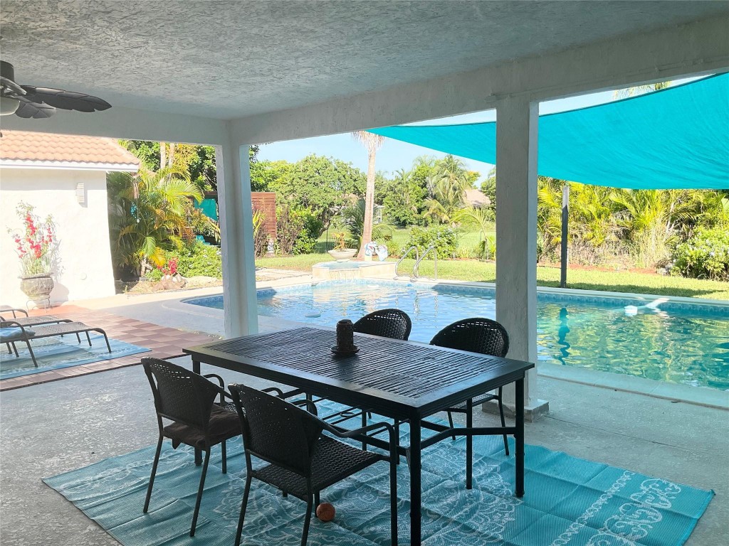 OAK WOOD - Residential