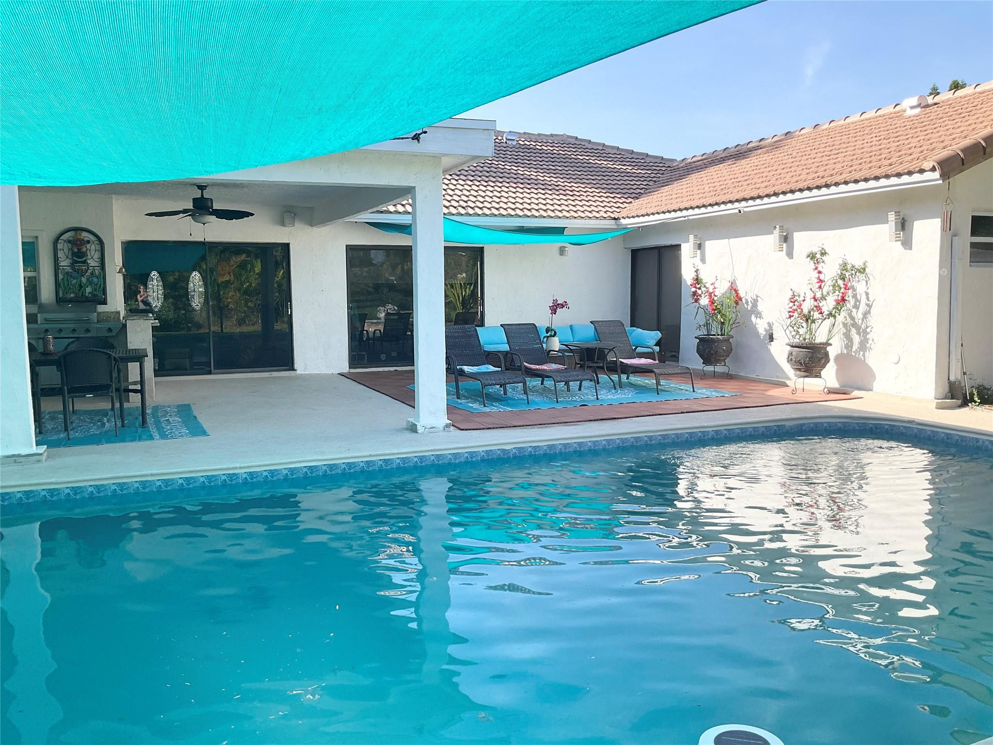 OAK WOOD - Residential