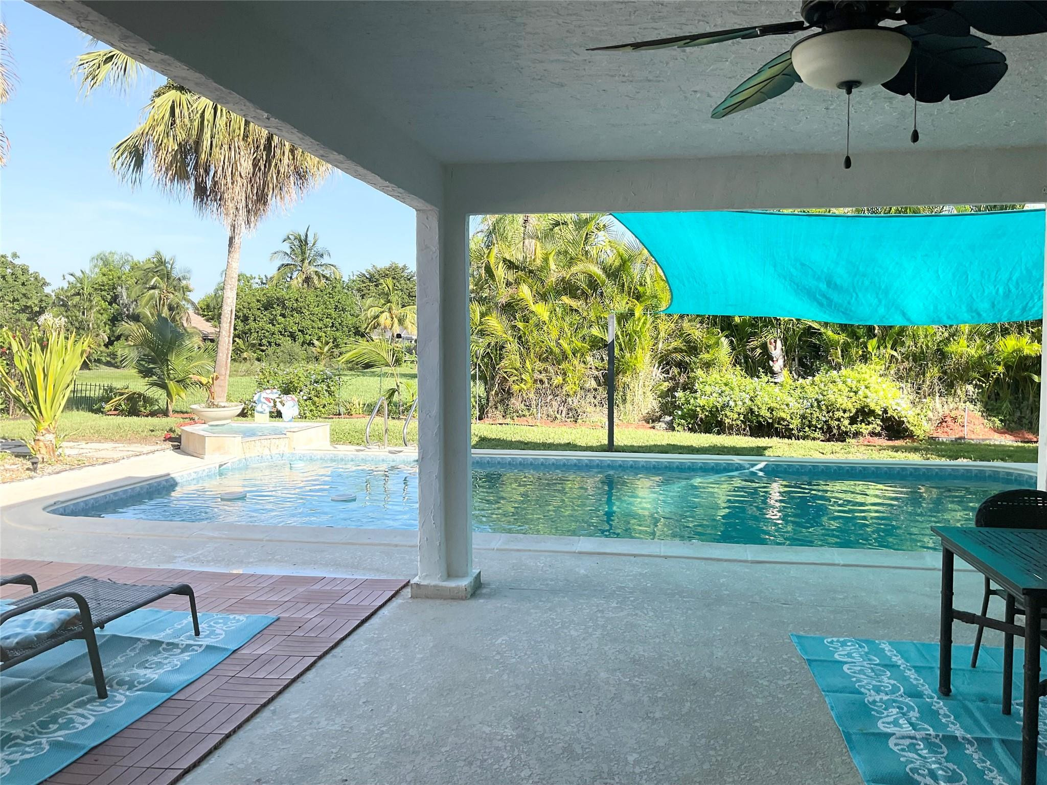 OAK WOOD - Residential