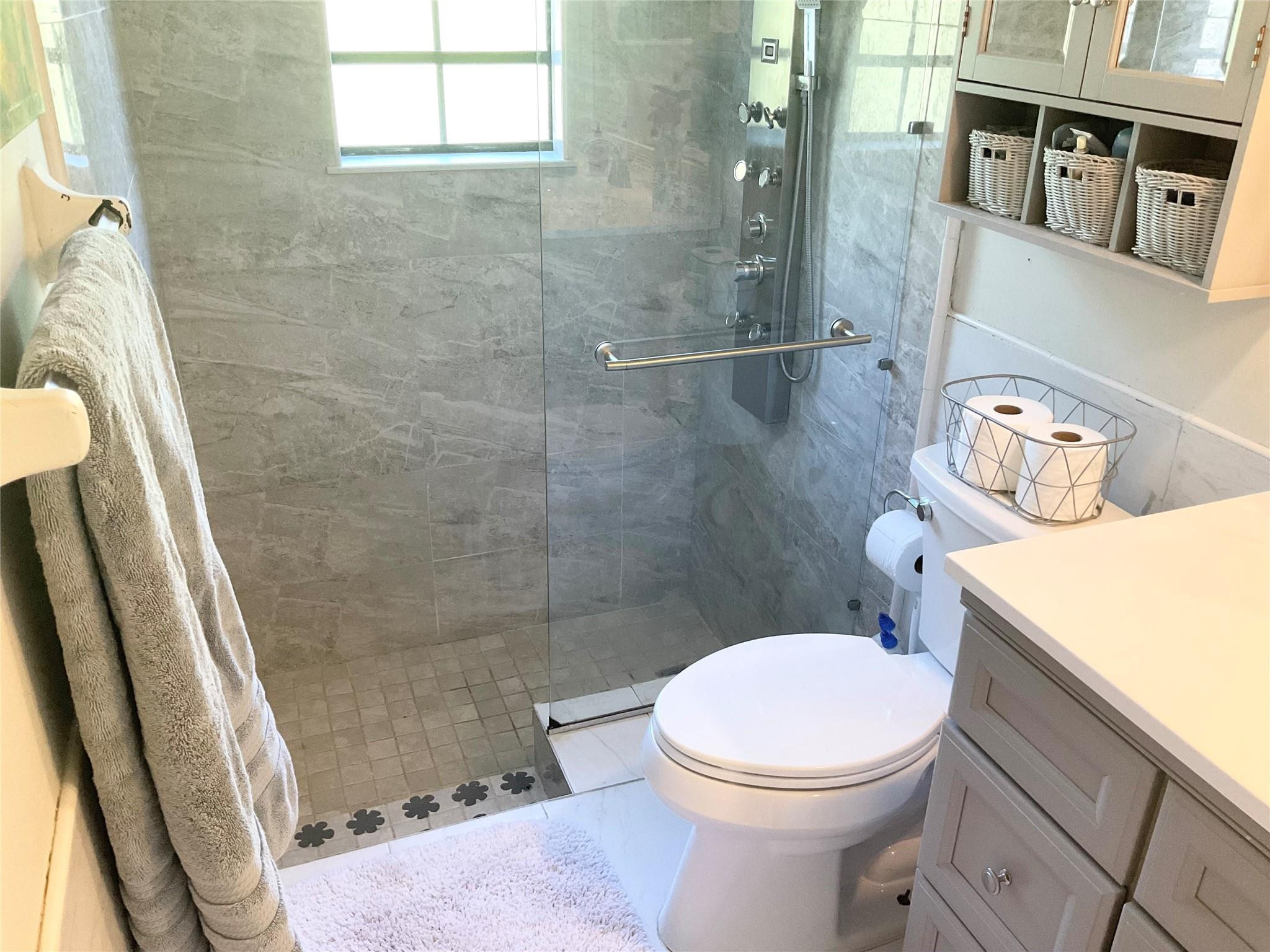 OAK WOOD - Residential