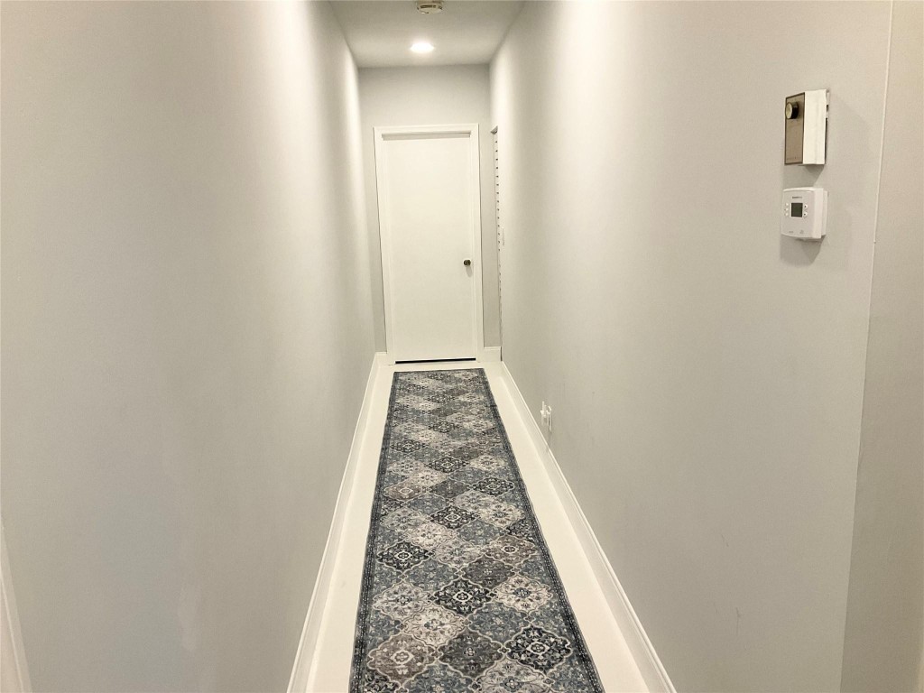 OAK WOOD - Residential