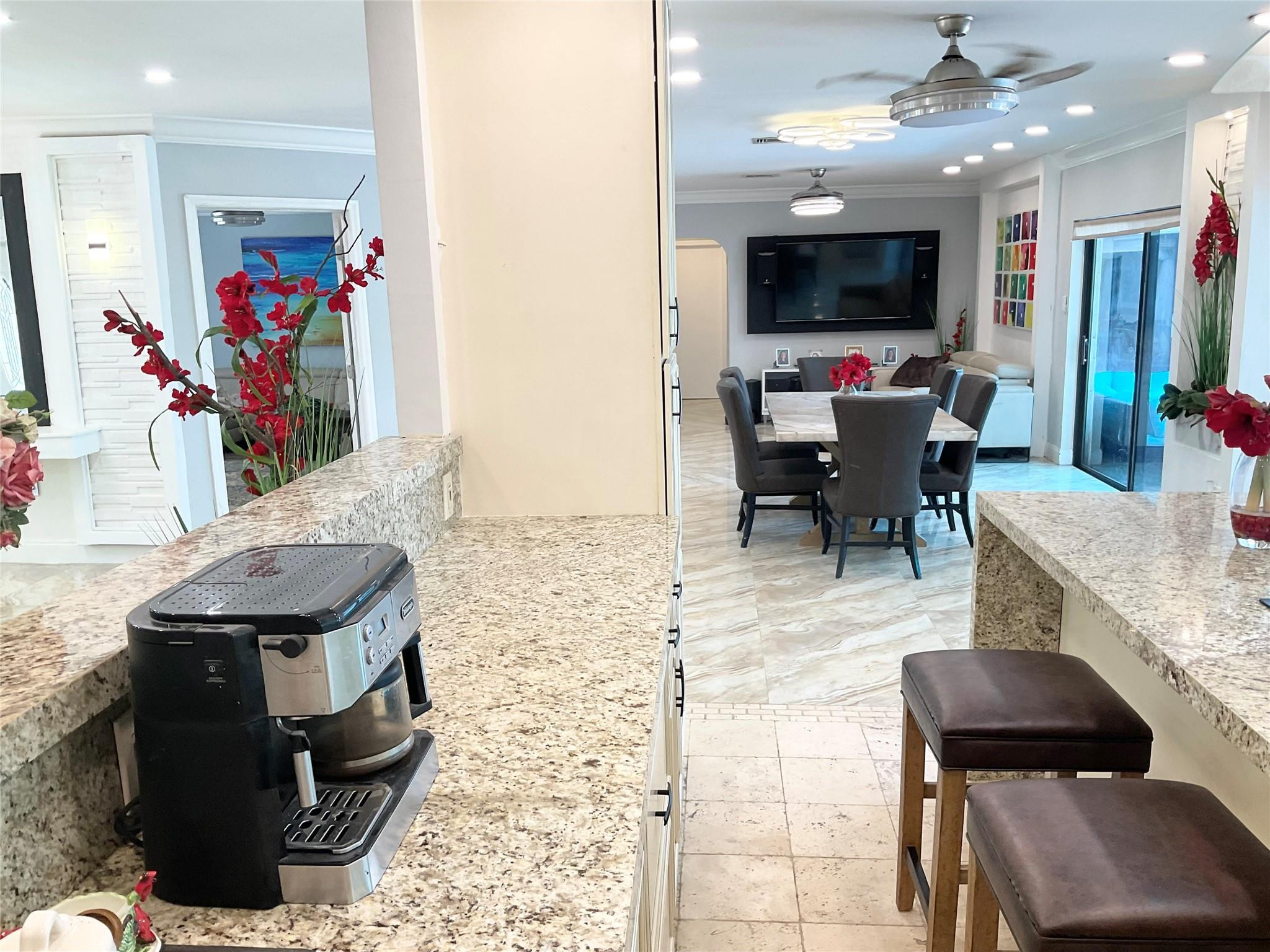 OAK WOOD - Residential