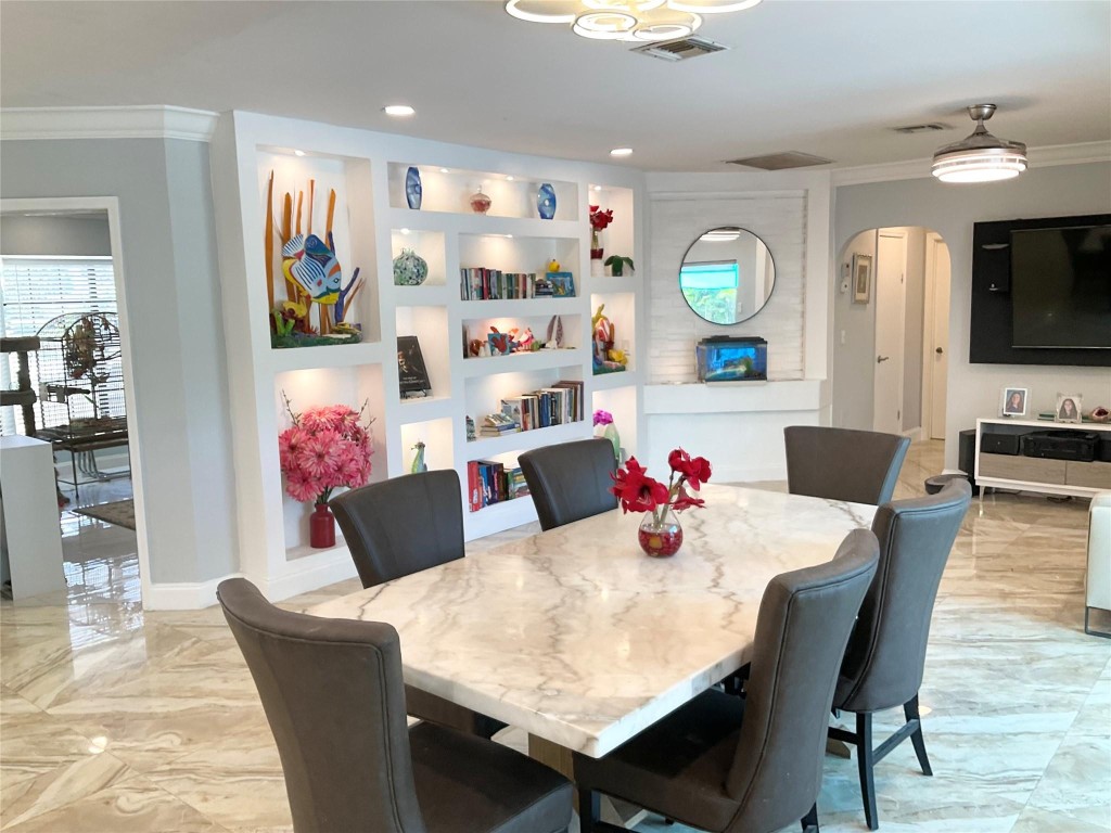 OAK WOOD - Residential