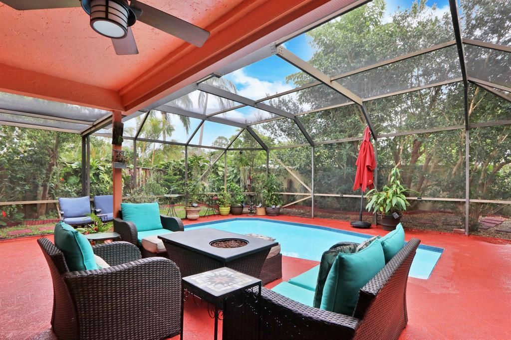 Photo of 13246 St Tropez Circle, Palm Beach Gardens, FL 33410 (MLS # R10698024)