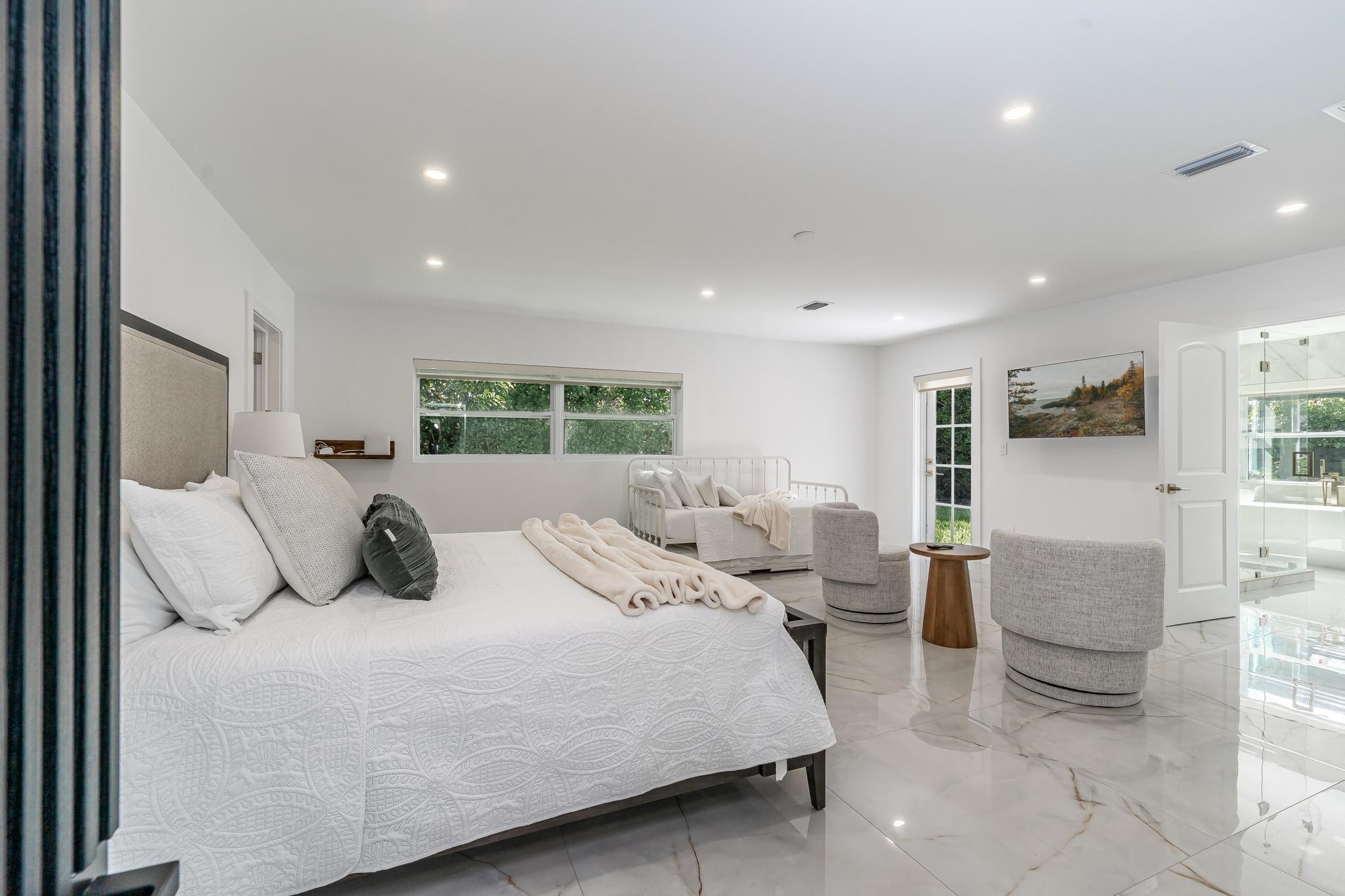 ALAN GROVE ESTATES FIRST - Residential