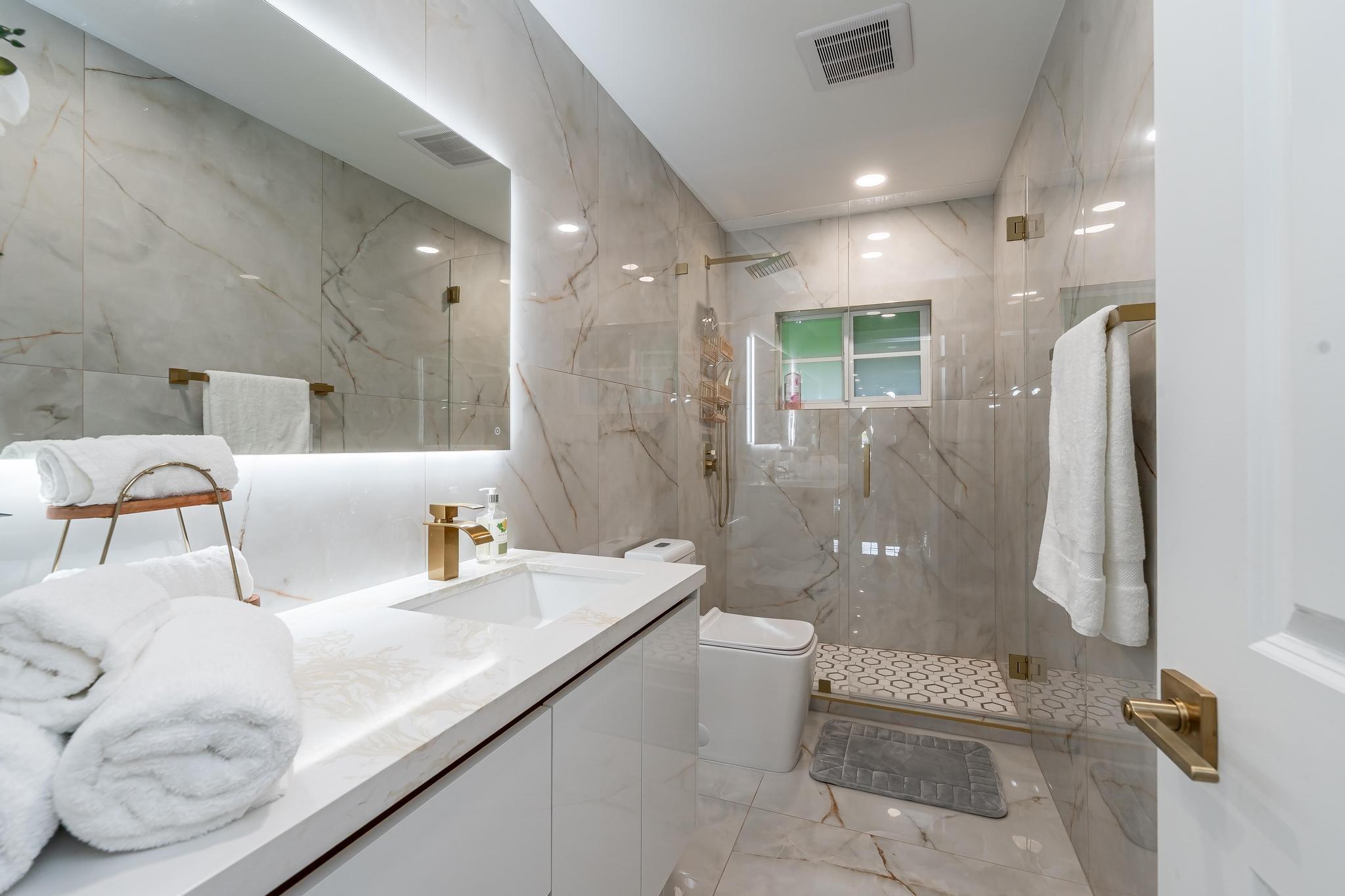 ALAN GROVE ESTATES FIRST - Residential