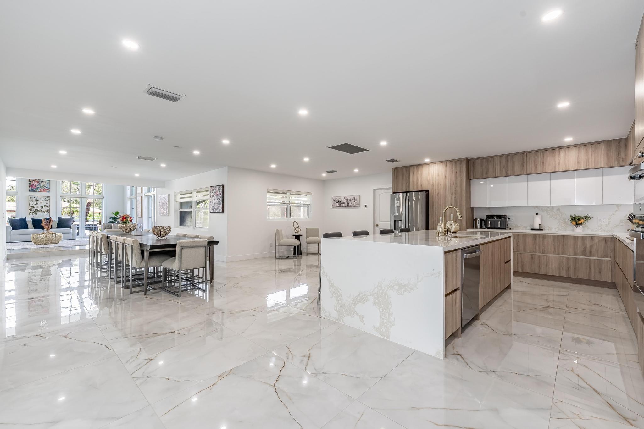 ALAN GROVE ESTATES FIRST - Residential