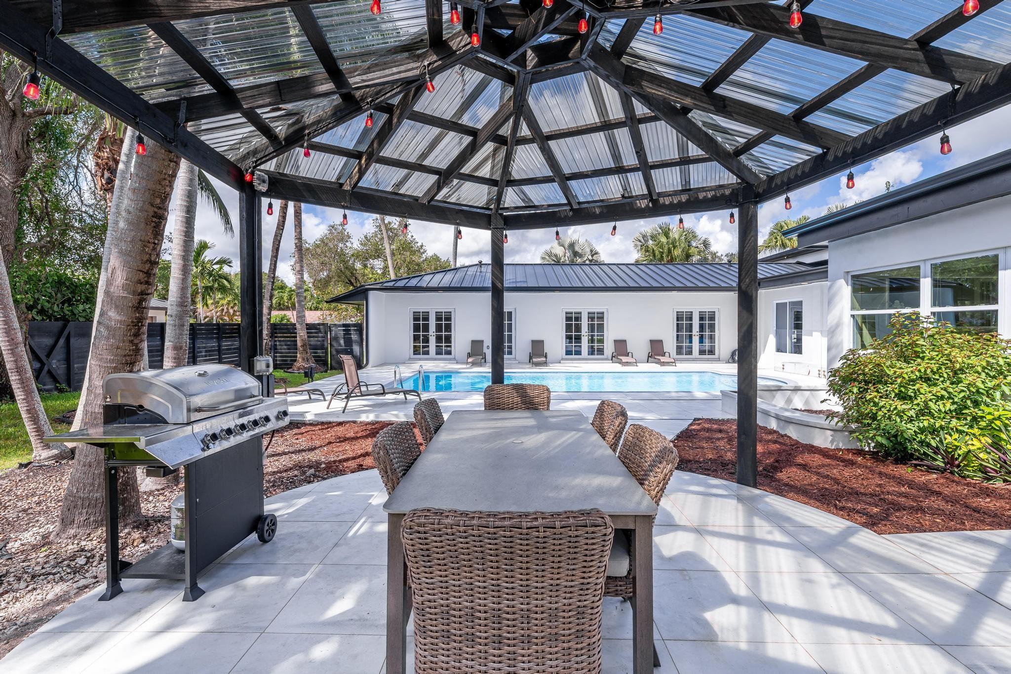 ALAN GROVE ESTATES FIRST - Residential