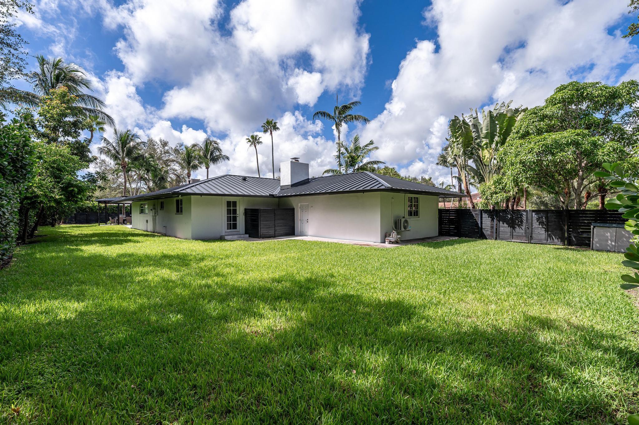 ALAN GROVE ESTATES FIRST - Residential