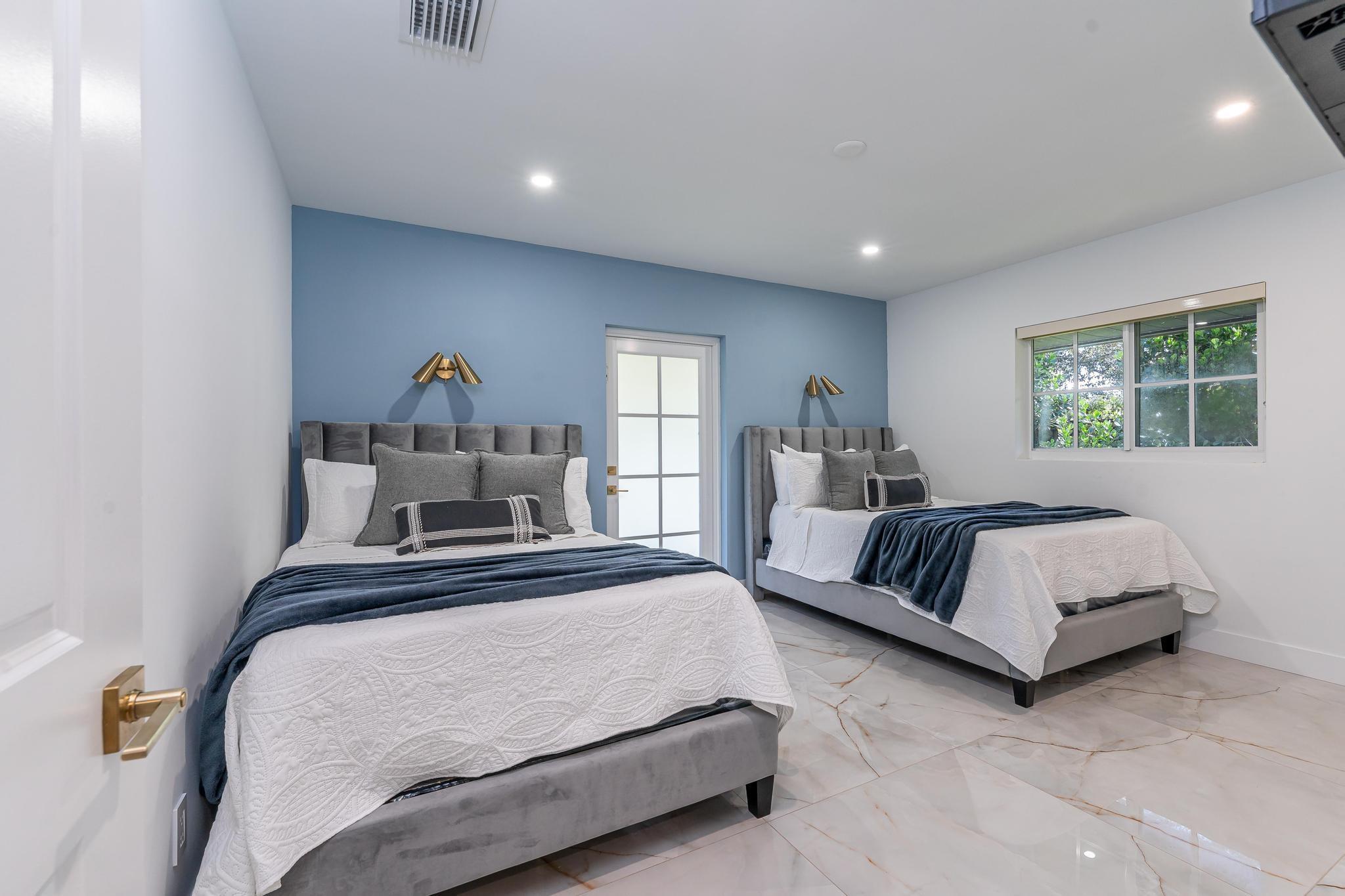 ALAN GROVE ESTATES FIRST - Residential