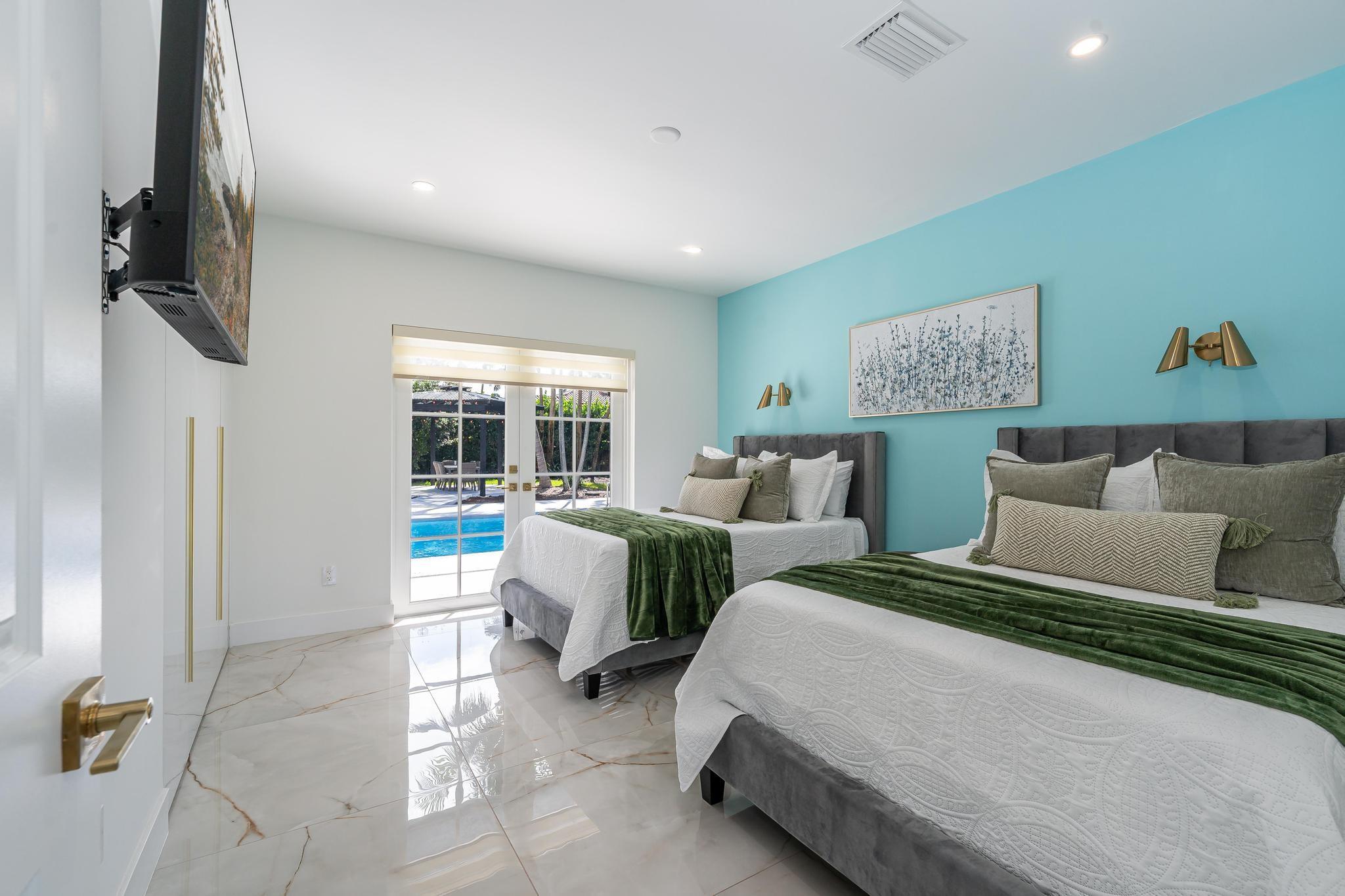 ALAN GROVE ESTATES FIRST - Residential