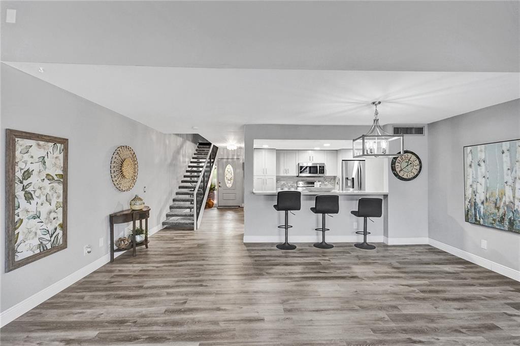 Villas West - Residential