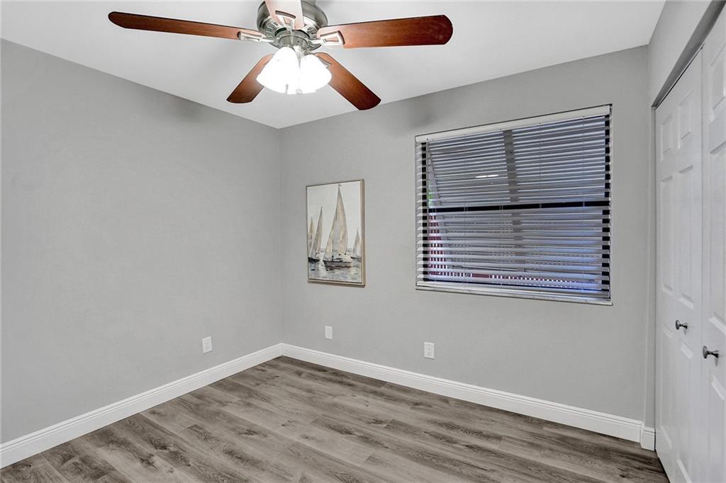 Villas West - Residential