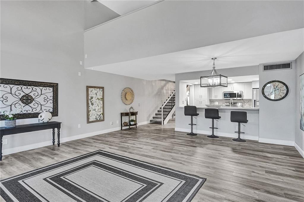 Villas West - Residential