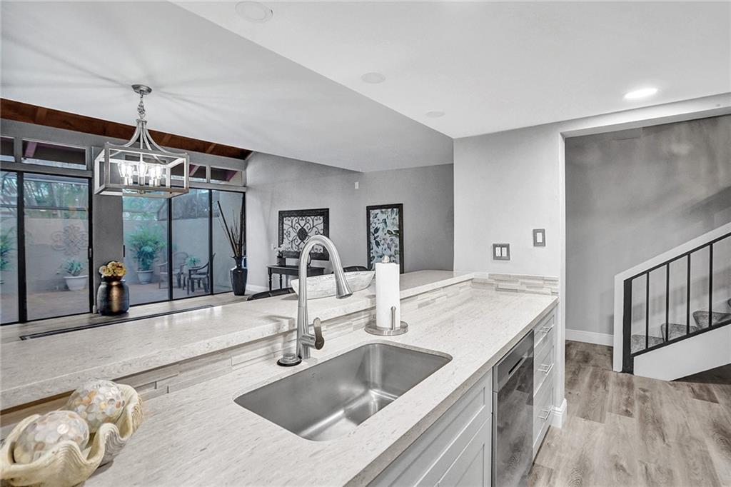 Villas West - Residential