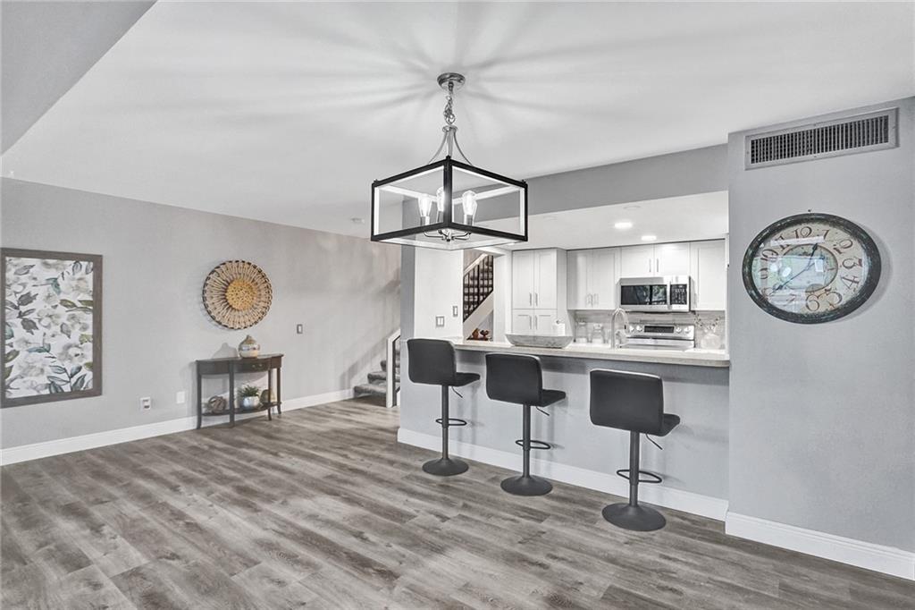 Villas West - Residential