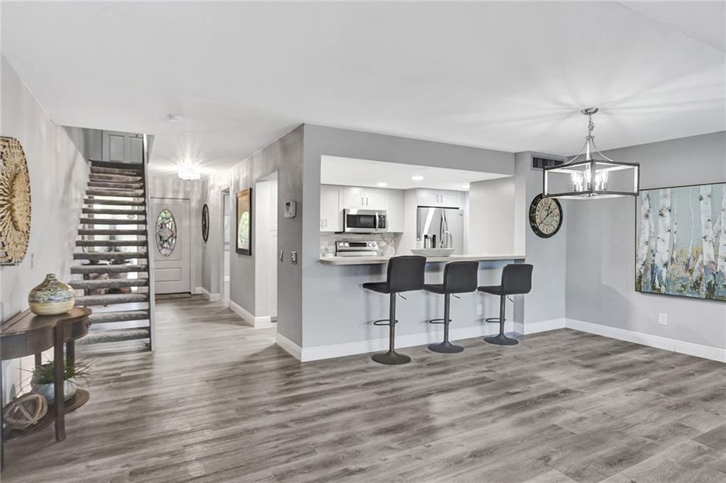 Villas West - Residential