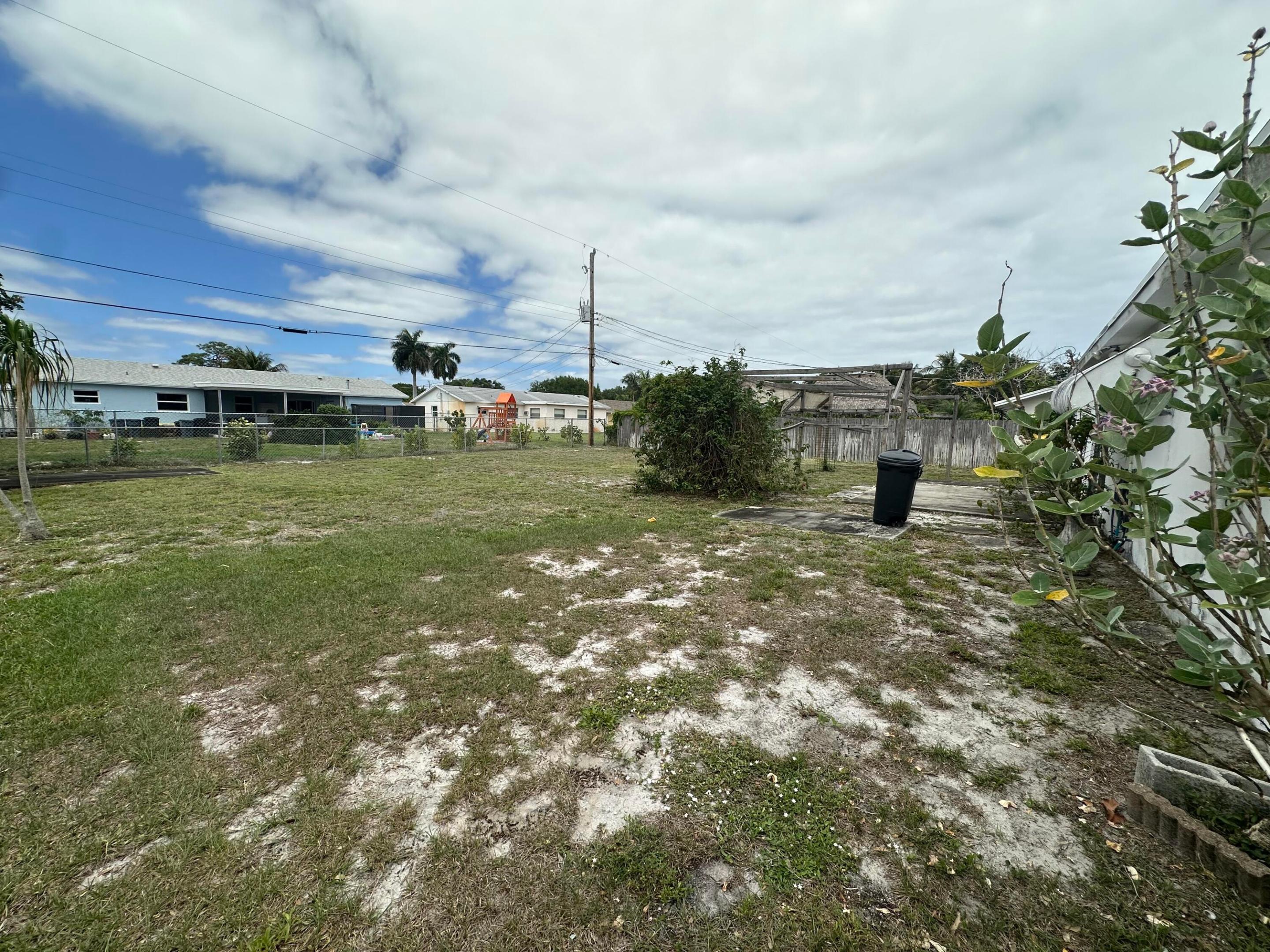 WATERWAY MANOR - Residential