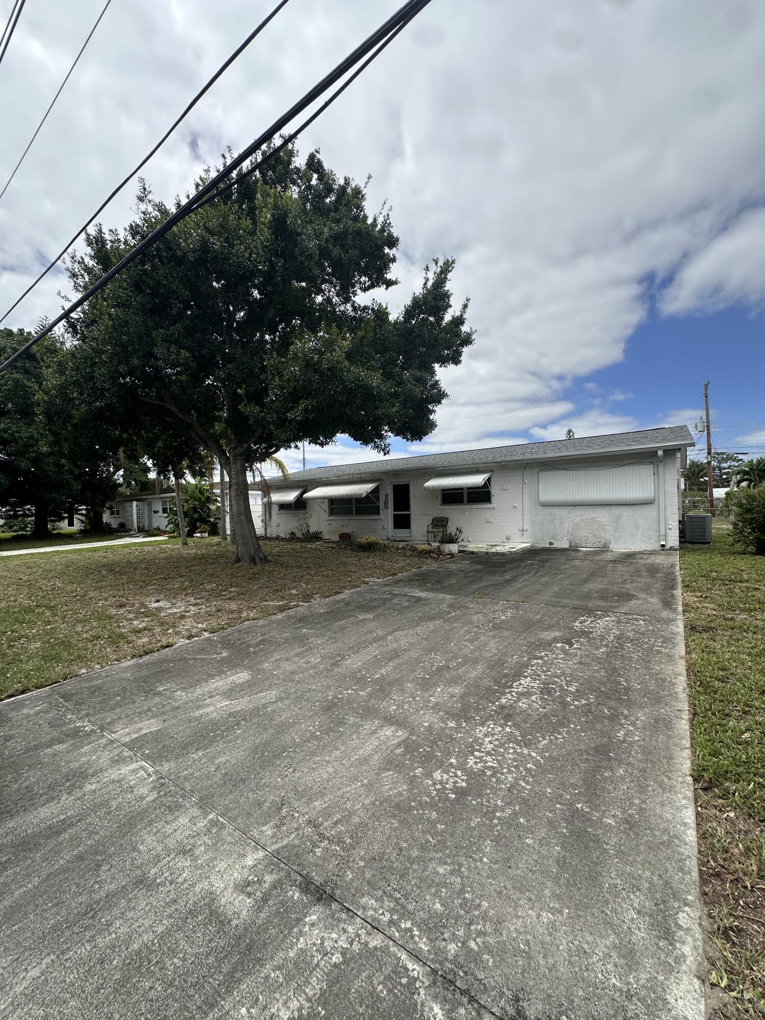 WATERWAY MANOR - Residential