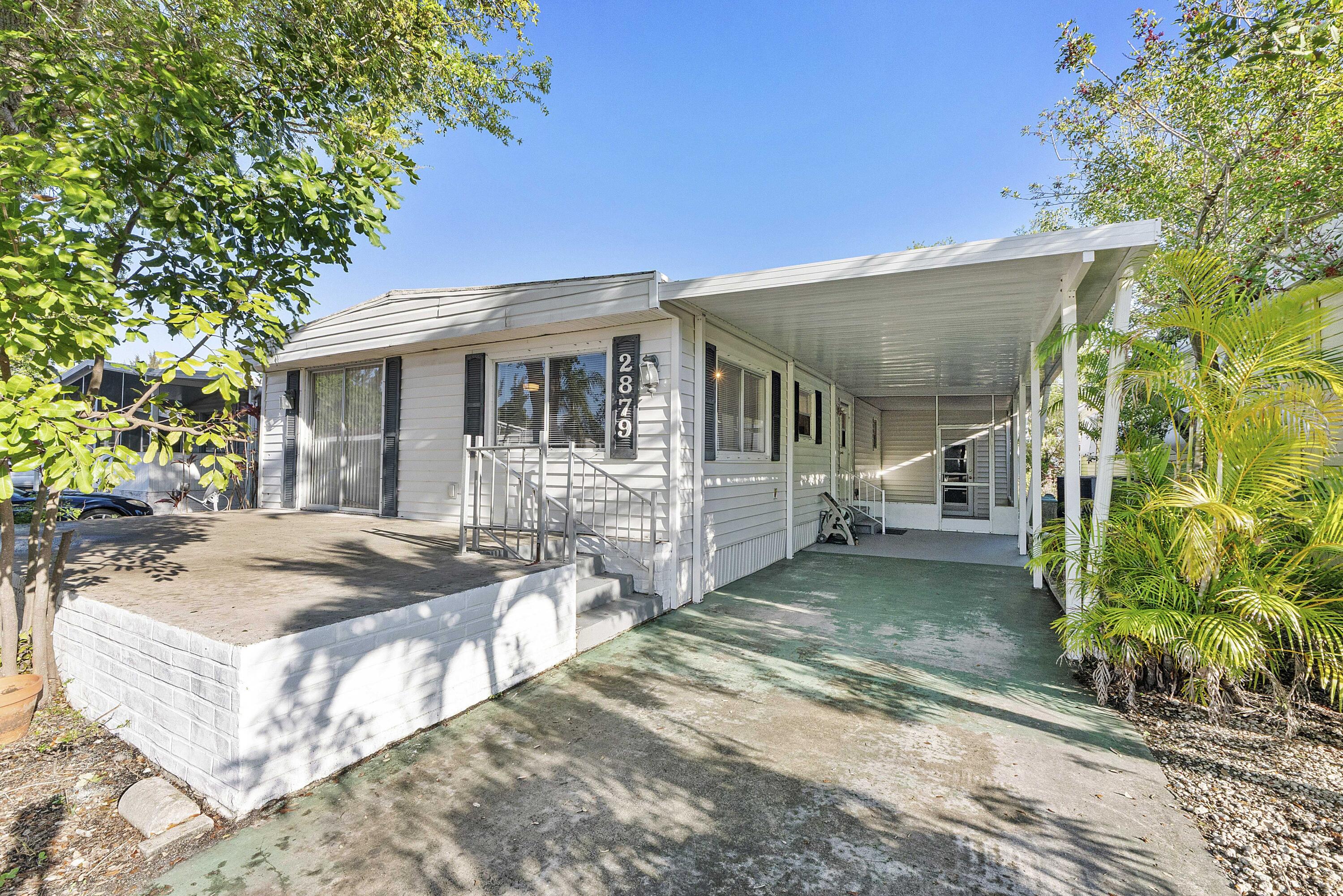 RAVENSWOOD ESTATES & MARINAS - Residential Lease