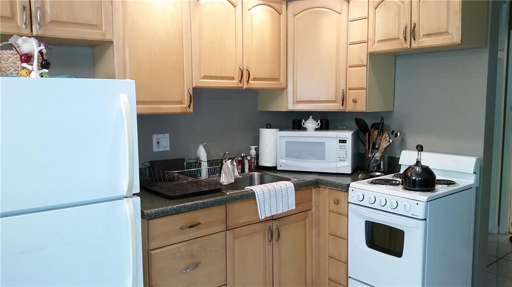 Sutton Place Condo - Residential Lease