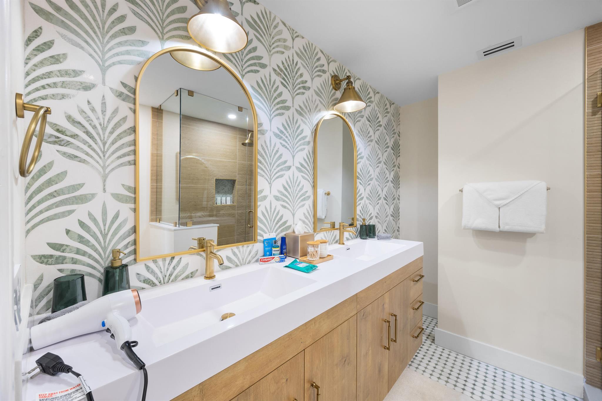 GOLFVIEW HARBOUR 1ST SEC - Residential Lease