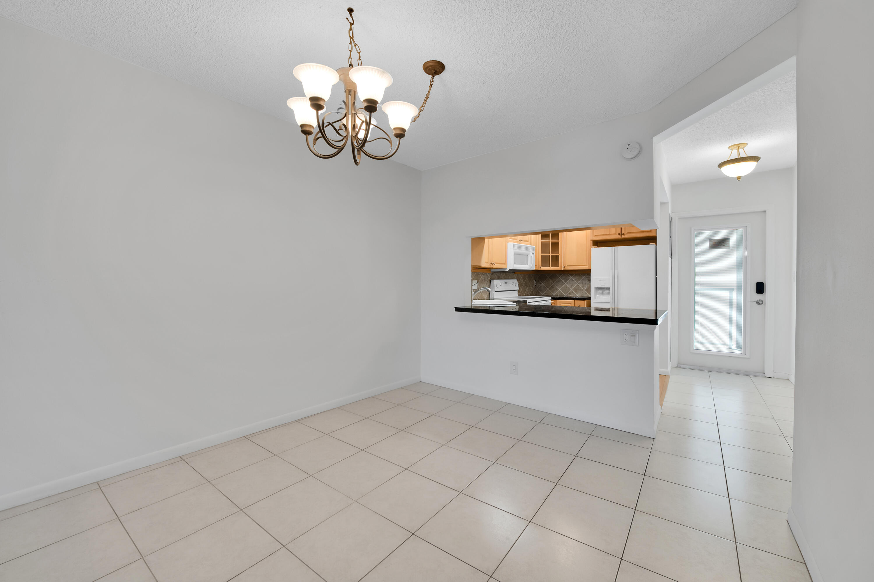 GARDEN-AIRE VILLAGE - Residential Lease